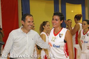Montalto - Amichevole BasketArtisti - Santa Marinella - Miss Italia Alice Sabatini col sindaco Caci
