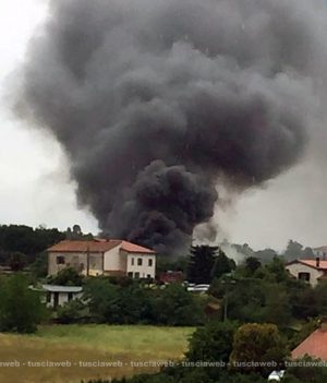 Civita Castellana - Incendio in un garage