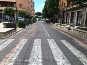 Viterbo - Il centro "striato" di rosso