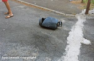 Tarquinia lido - Bombola esplode in via dei Navigatori