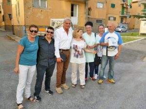 La protesta dei residenti di Via Vico Squarano 