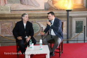 Caffeina Polis - Giovanni Masotti intervista Gian Marco Centinaio