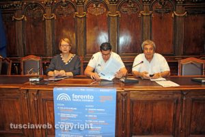La conferenza di presentazione della stagione tLa conferenza di presentazione della stagione teatrale di Ferento eatrale di Ferento