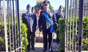Viterbo - La cerimonia al monumento al carabiniere