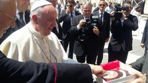 Viterbo - I vigili del fuoco all'udienza di papa Francesco