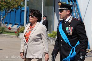 Viterbo - Il colonnello Conte e la prefetto Rita Piermatti 