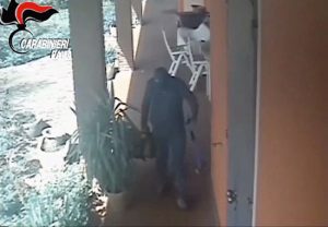 Pavia - Operazione "Fake police" 