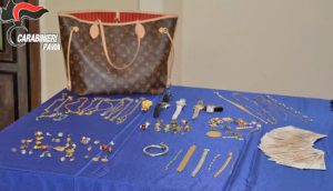 Pavia - Operazione "Fake police" 