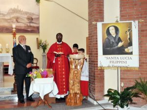 Tarquinia - Chiesa Santa Maria Filippini - Donata un'acquasantiera