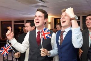 E' Brexit. La Gran Bretagna lascia l'Europa