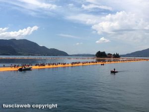 La Floating piers sul lago d'Iseo