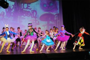 Viterbo - Il saggio della scuola di danza Punte e mezzpunte