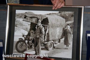 Bagnoregio - Cine-passeggiata La Strada - La moto-caravan di Zampanò