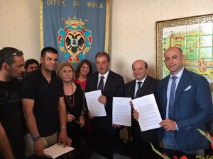 Nola - La sottoscrizione del patto
