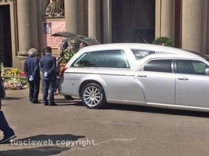 Viterbo - I funerali di Nadia Benedetti alla Trinità