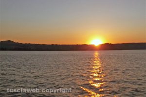 Capodimonte - Il tramonto sul lago di Bolsena