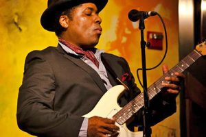 Chris Thomas King