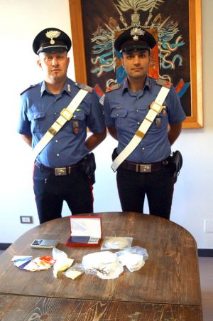 Montefiascone - La droga sequestrata dai carabinieri 