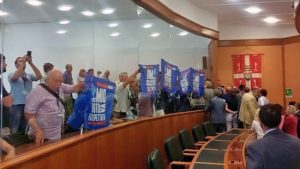 Protesta contro la privatizzazione dell'acqua 