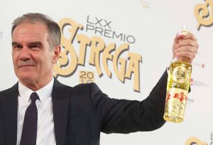 Roma - Edoardo Albinati vince lo Strega