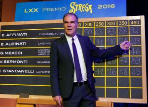 Roma - Edoardo Albinati vince lo strega