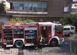 Viterbo - Garage in fiamme in via Garbini