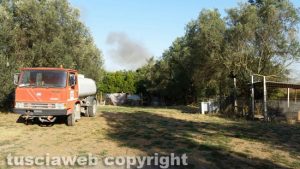 Tuscania - Incendio di stoppie
