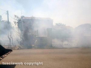 Viterbo - Casa cantoniera in fiamme
