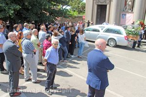Viterbo - I funerali di Nadia Benedetti alla Trinità