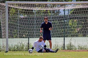 Sport - Calcio - Viterbese - Il preparatore dei portieri Paolo Gobattoni con Antony Iannarilli