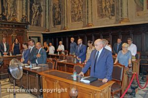 Viterbo - Il minuto di silenzio per Nadia Benedetti in consiglio comunale
