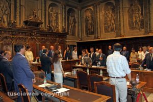 Viterbo - Il minuto di silenzio per Nadia Benedetti in consiglio comunale