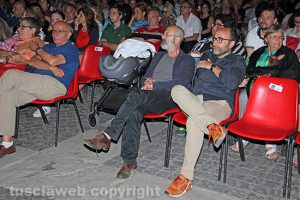 Rocco Papaleo assiste alla proiezione con Mauro Morucci