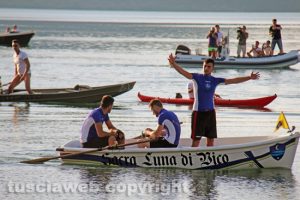Ronciglione - Lago di Vico - Il palio delle barche 2016 - La contrada vincitrice Acquaforte