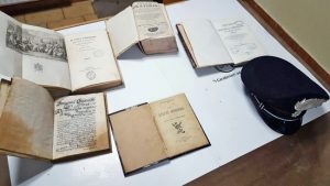 Carbognano - i libri recuperati dai carabinieri