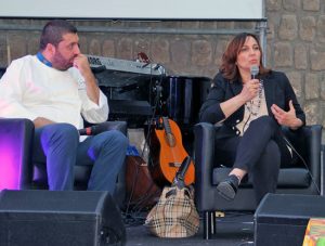 Viterbo - Piazza del Gesù - Salvo Cravero e Sabrina De Camillis al JazzUp