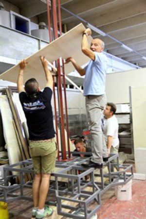 Preparativi per la minimacchina del centro storico