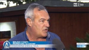 Migranti - Agorà (Rai 3) a Canino - Il proprietario delle Cascine Bruno Conti