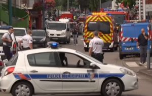 Rouen - Ostaggi nella chiesa di Saint Etienne du Rouvray