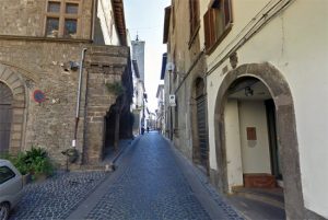 Viterbo - Via Orologio Vecchio