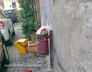 Viterbo - Cestini pieni a Pianoscarano