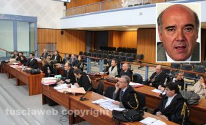 Tribunale - Maxiprocesso Asl - Nel riquadro, Giuseppe Aloisio