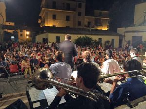 Castiglione in Teverina - La Wind orchestra del liceo Santa Rosa al Tuscia in jazz
