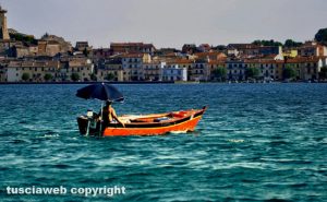 Marta vista dal lago