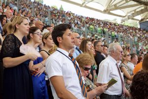 Chiuso il congresso dei testimoni di Geova