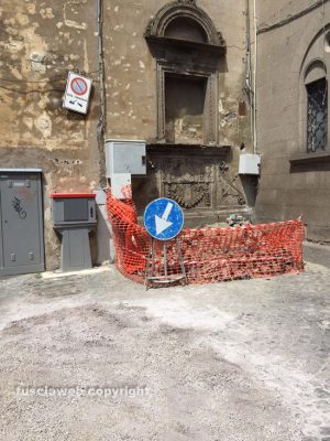 Viterbo - Il degrado segnalato nel centro storico 