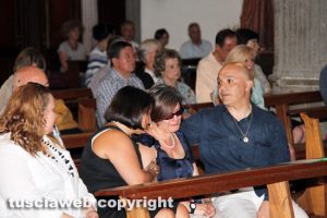 Viterbo - La messa in ricordo di Giuseppe Centamore - Mamma Paola e papà Salvatore