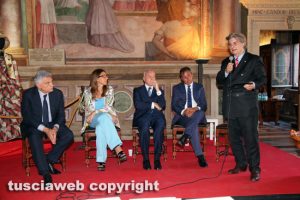 Viterbo - Caffeina Polis premia il made in Italy - Da sinistra Stirpe, Mattioli, Letta, Merlani e Masotti