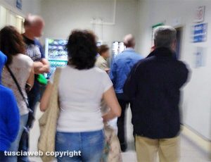 Viterbo - Fila al pronto soccorso di Belcolle