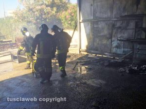 Civitavecchia - L'intervento dei vigili del fuoco